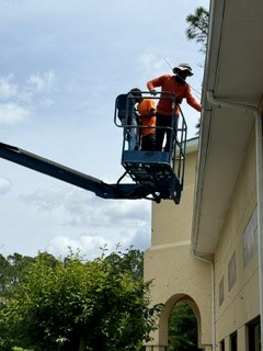 Pressure washing service